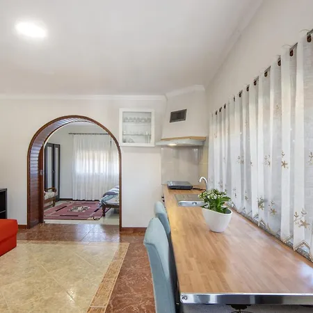 Estudio Entre Porto E Aveiro